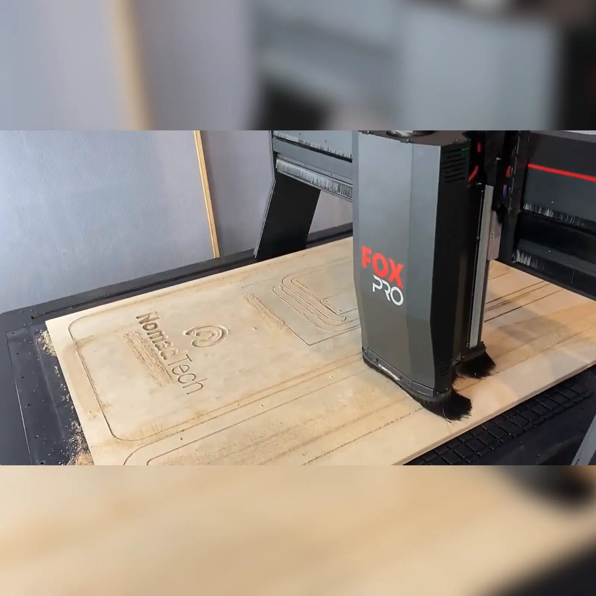 Fox PRO - Fresadora CNC profesional, Modelo Trifásico.