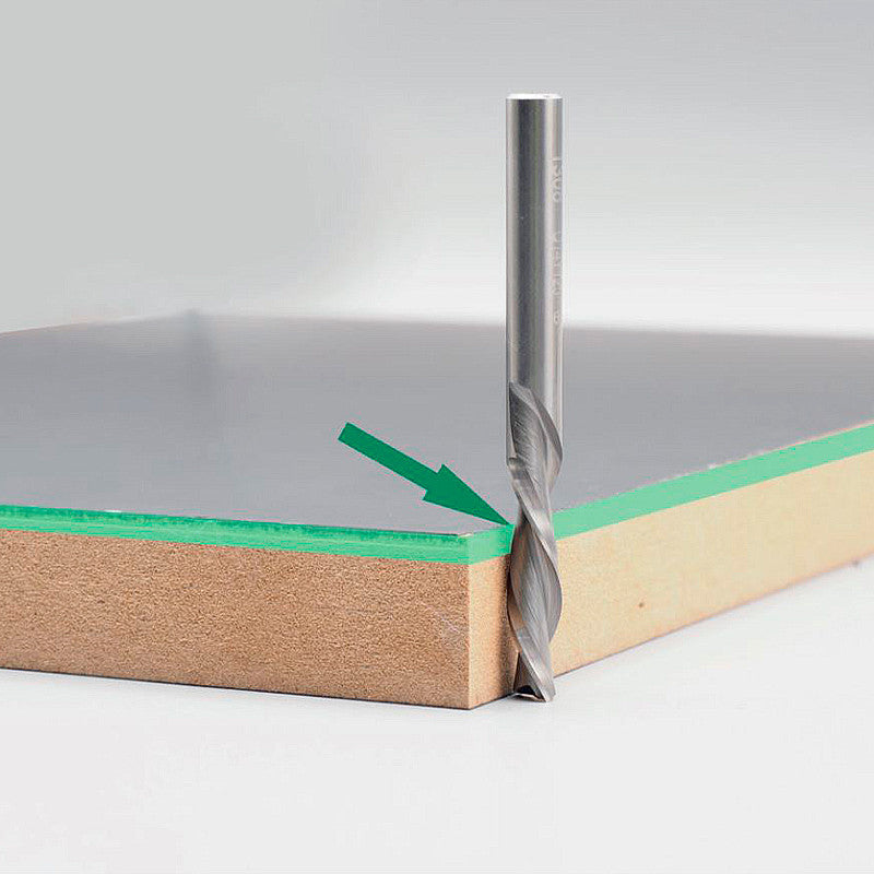 Endurance Downcut HPC : fraise carbure 6 mm Ø, queue 6 mm x longueur de coupe 12 mm, 2 dents, hélice négative
